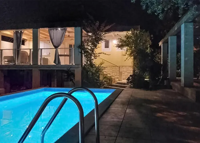 Hébergement de vacances Gorgeous In With Sauna *