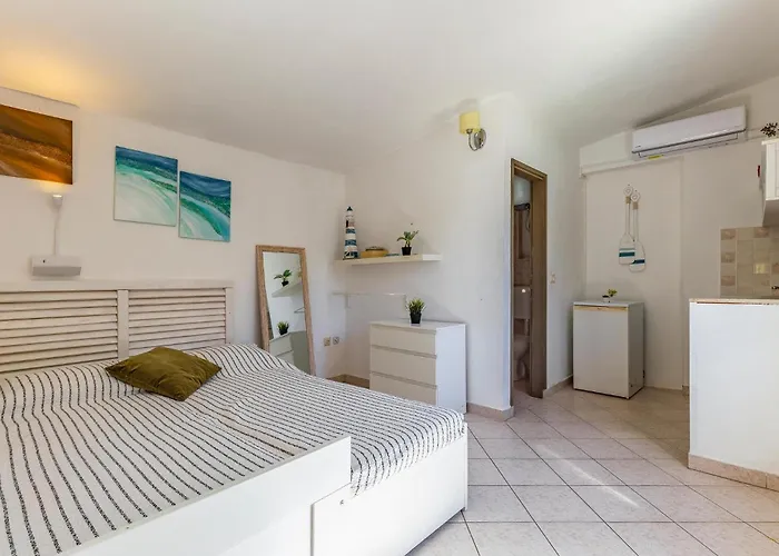 Gorgeous In With Sauna