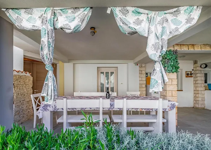 Gorgeous In With Sauna